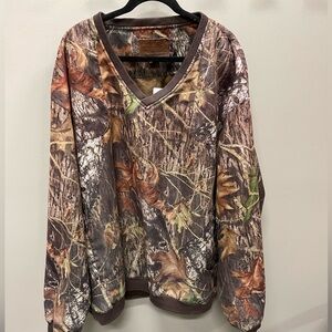 Legendary Whitetails/ mossy oak Camouflage Sweatshirt